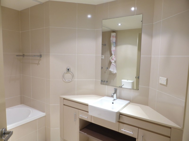 239/12-21 Gregory Street, Westcourt QLD 4870