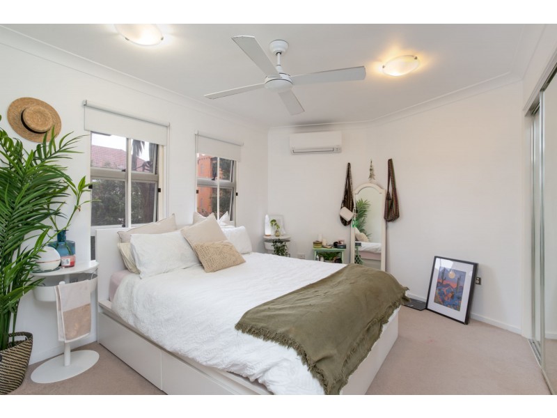 2/321 Bowen Terrace, New Farm QLD 4005