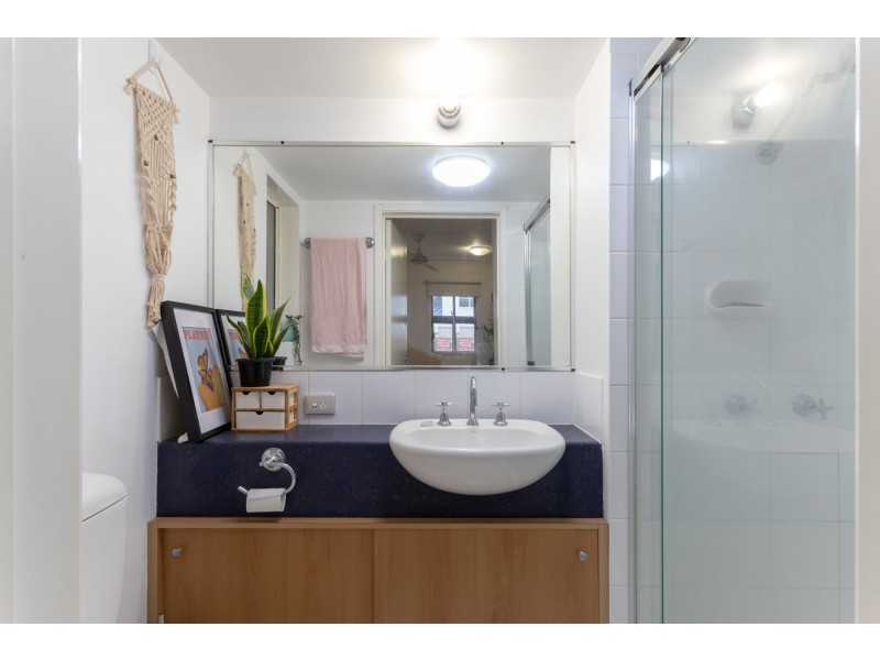 2/321 Bowen Terrace, New Farm QLD 4005