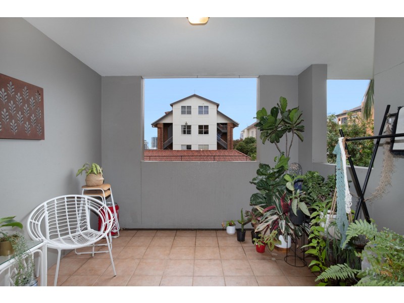2/321 Bowen Terrace, New Farm QLD 4005