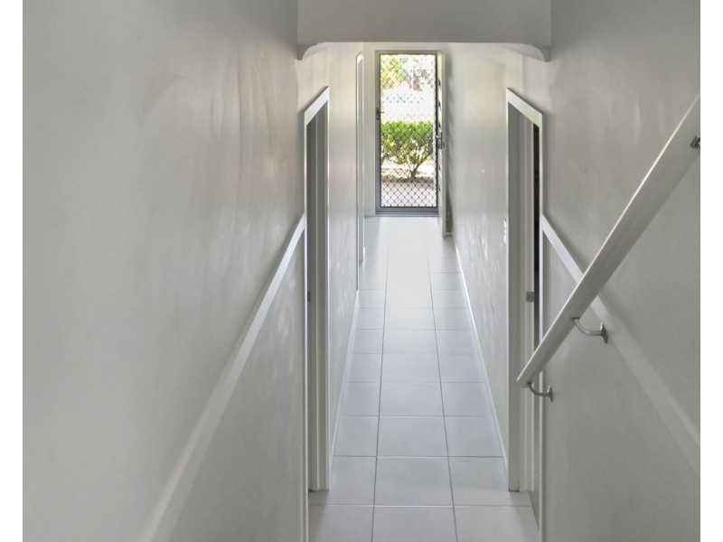 2/58 Goundry Street, Holmview QLD 4207