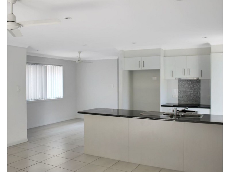 2/58 Goundry Street, Holmview QLD 4207