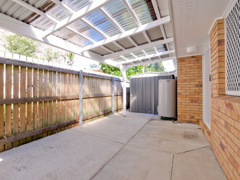 2/3 John Street, Everton Hills QLD 4053