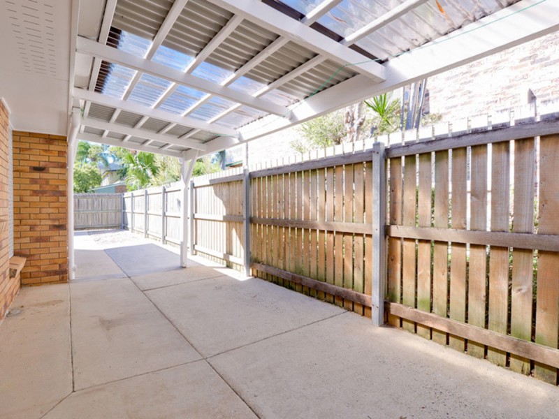 2/3 John Street, Everton Hills QLD 4053