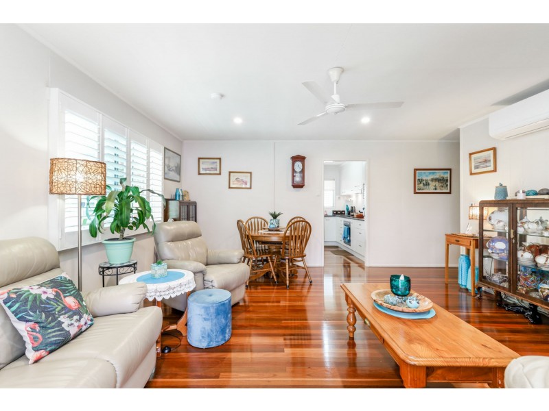 12 Casula Street, Arana Hills QLD 4054