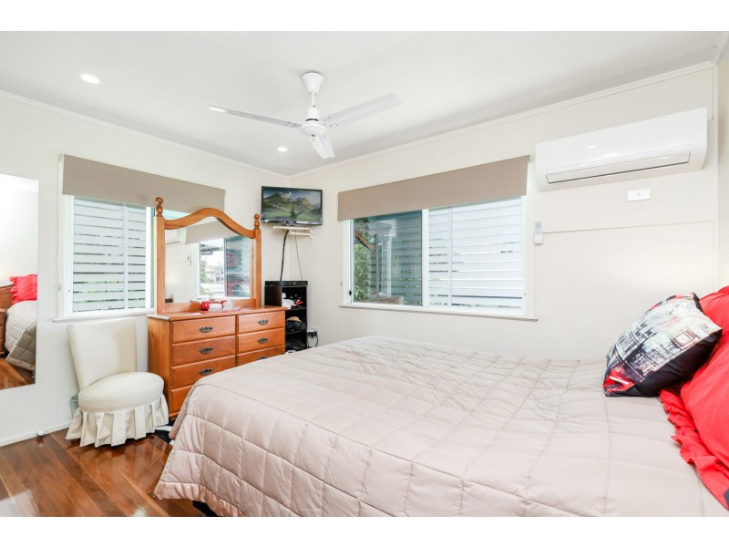 12 Casula Street, Arana Hills QLD 4054