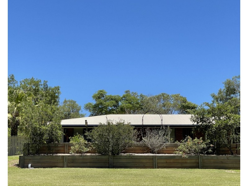 14 Johnstone Road, Southside QLD 4570