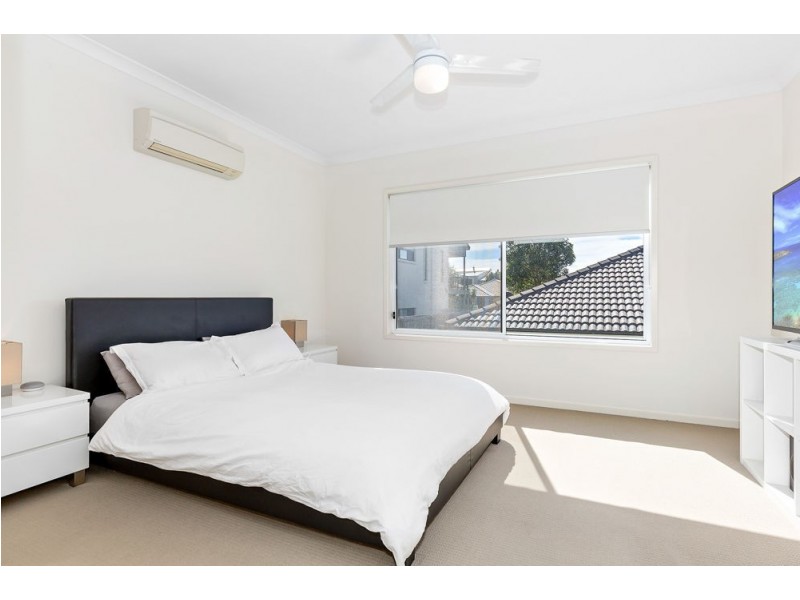 10 Talisker Street, Springfield Lakes QLD 4300