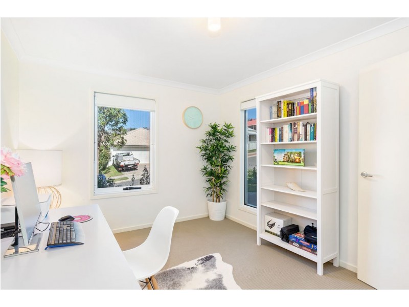 10 Talisker Street, Springfield Lakes QLD 4300