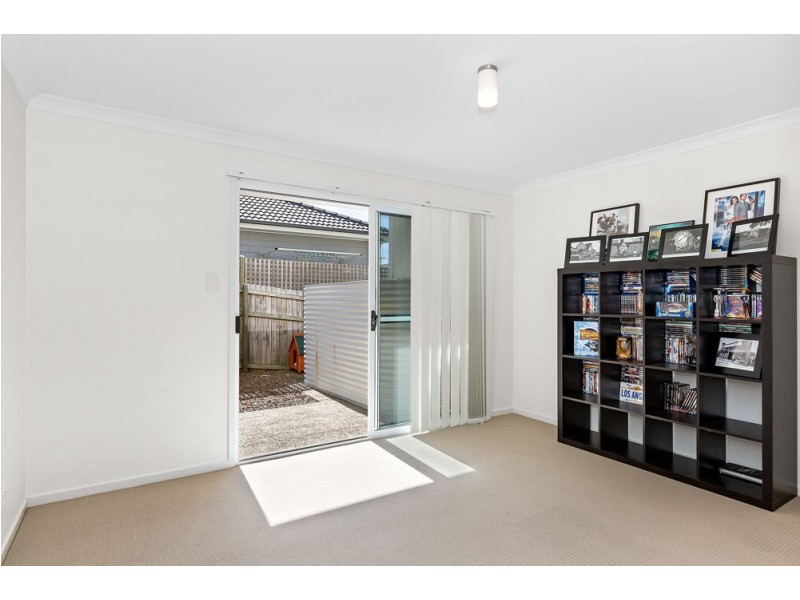 10 Talisker Street, Springfield Lakes QLD 4300