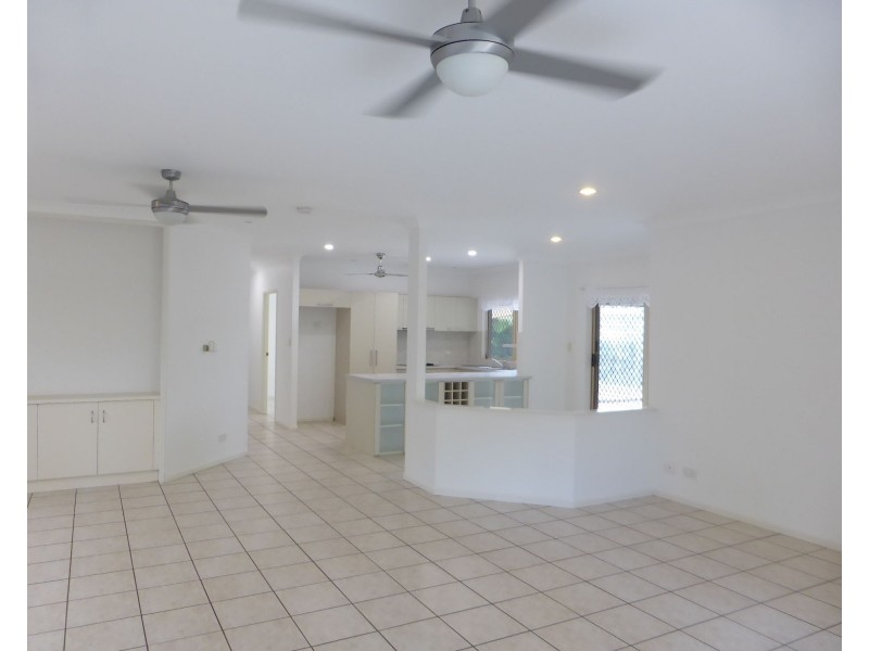 2 Daintree Close, Mount Sheridan QLD 4868