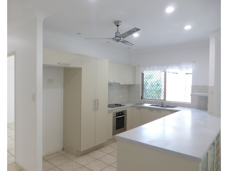 2 Daintree Close, Mount Sheridan QLD 4868