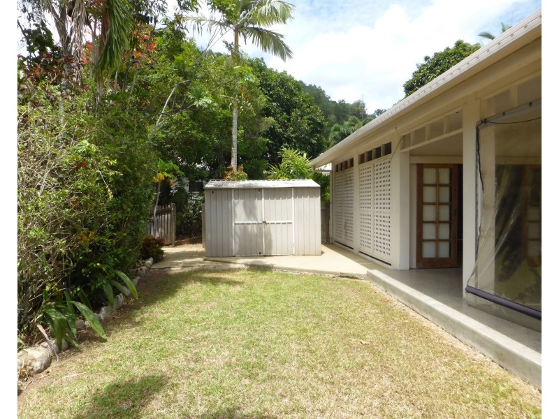 2 Daintree Close, Mount Sheridan QLD 4868