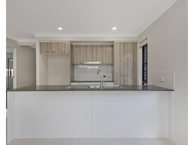 22 Gold Avenue, Yarrabilba QLD 4207