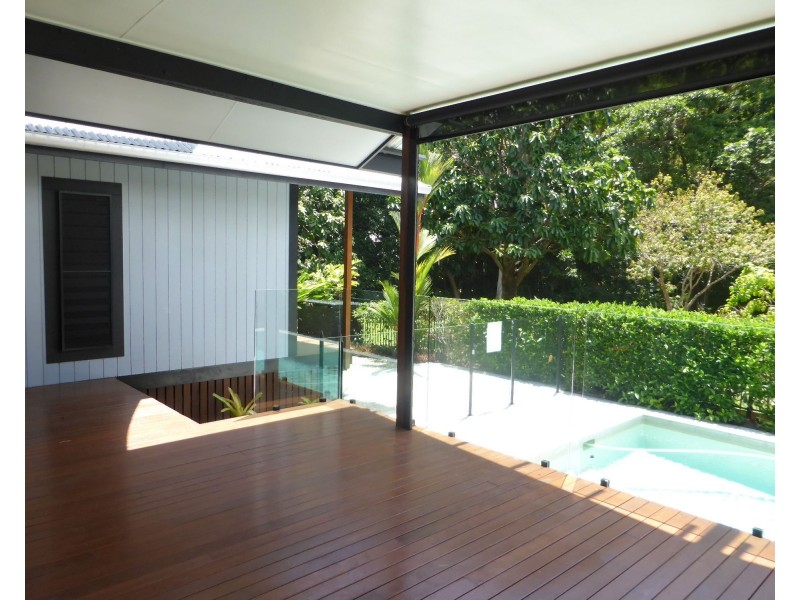 16 Turtle Close, Clifton Beach QLD 4879