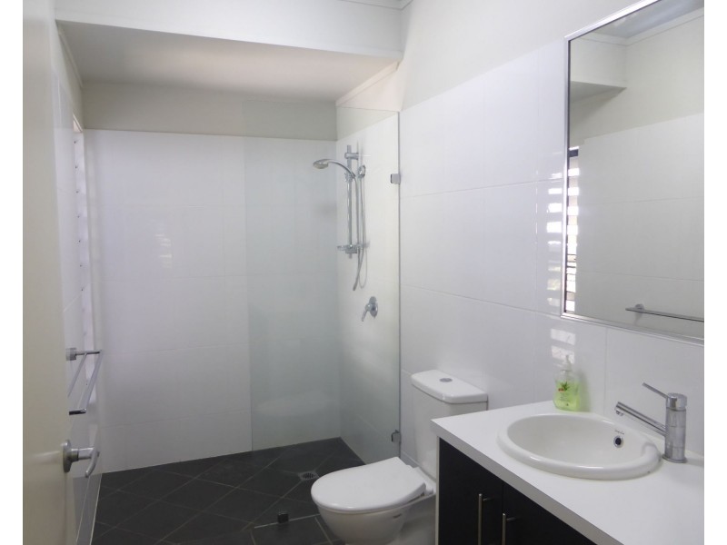 16 Turtle Close, Clifton Beach QLD 4879