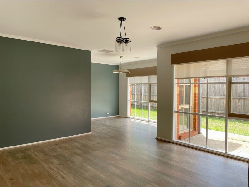 10 John Flynn Court, Hoppers Crossing VIC 3029