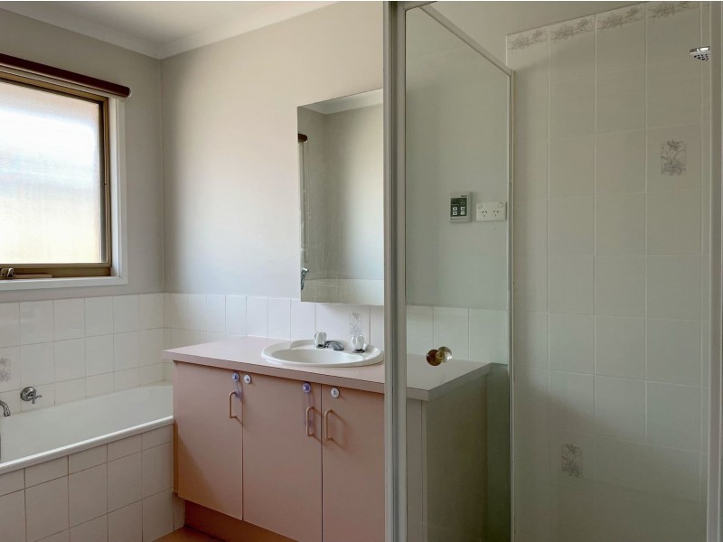 10 John Flynn Court, Hoppers Crossing VIC 3029