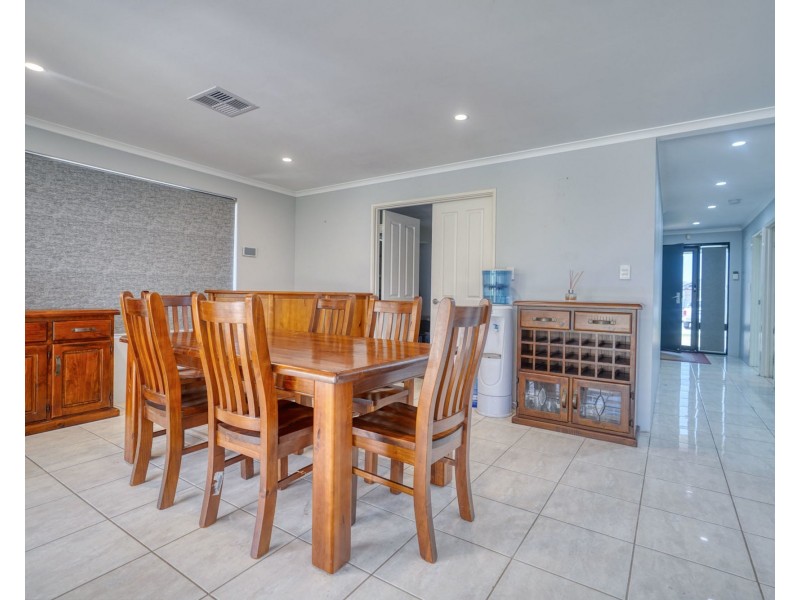 17 Heathcote Way, Bertram WA 6167