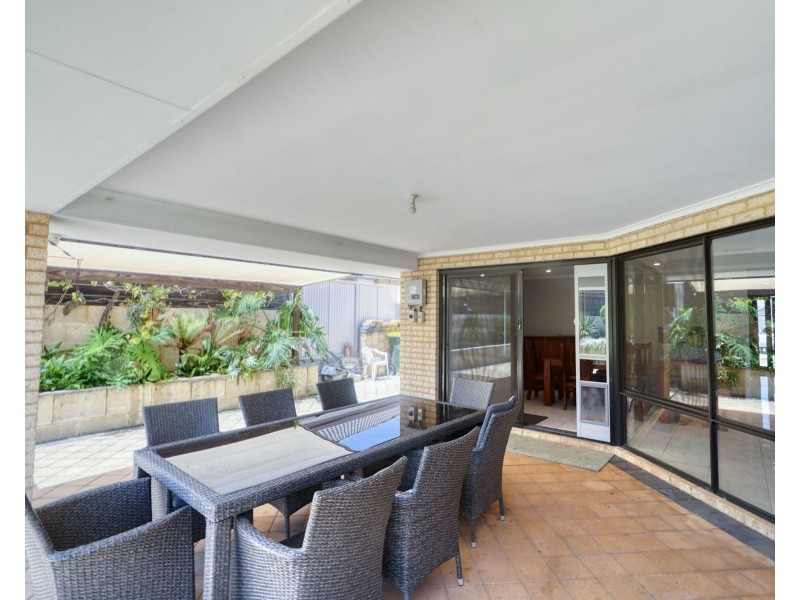 17 Heathcote Way, Bertram WA 6167