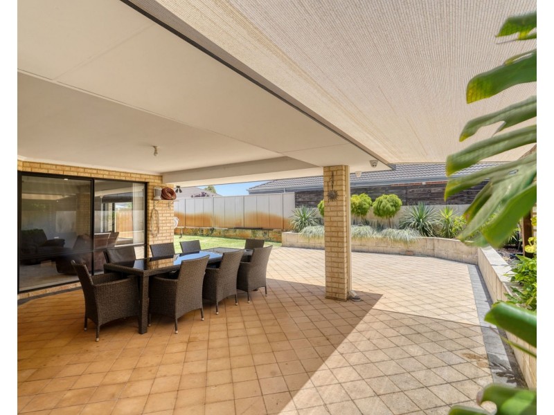 17 Heathcote Way, Bertram WA 6167