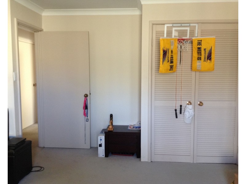 6 Kilrush Place, Waterford WA 6152