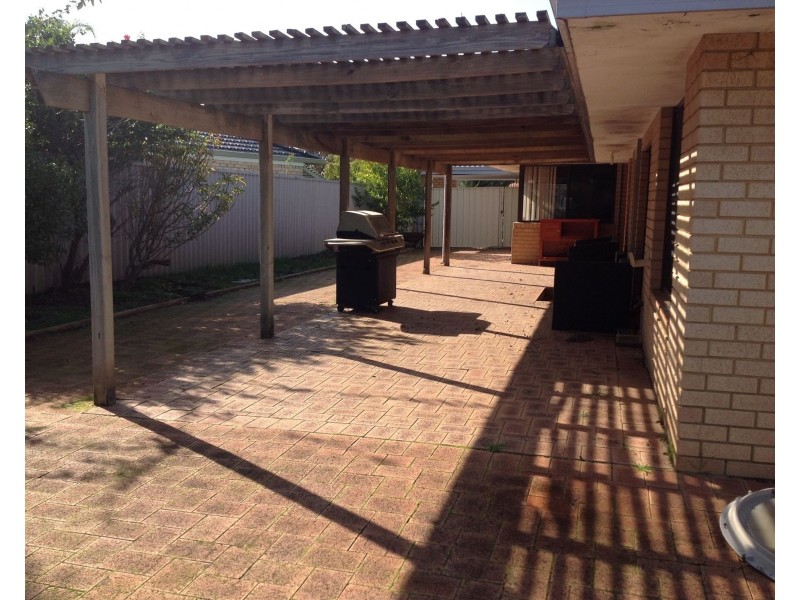 6 Kilrush Place, Waterford WA 6152