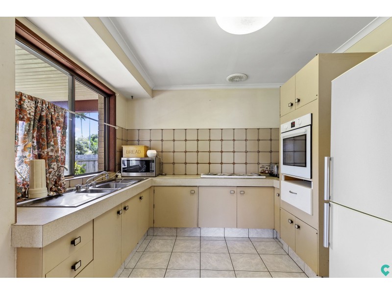 18 Benyon Street, Wavell Heights QLD 4012