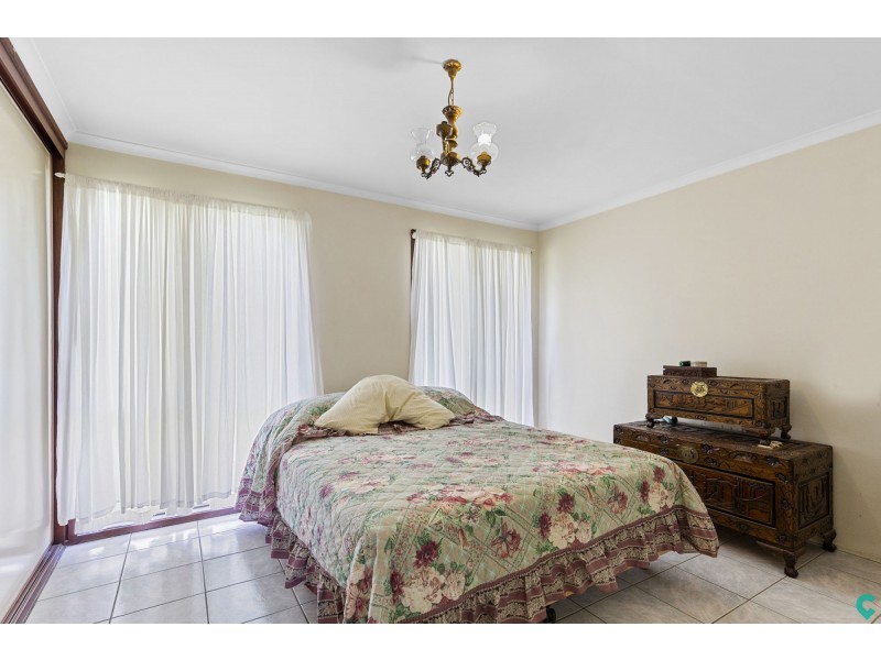 18 Benyon Street, Wavell Heights QLD 4012