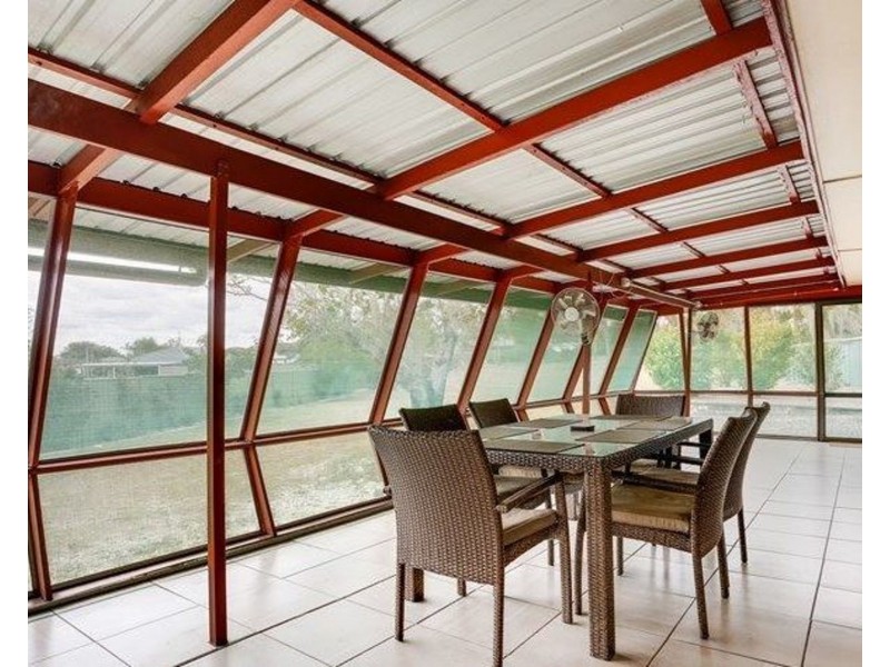 20 Shirley Street, Redbank Plains QLD 4301