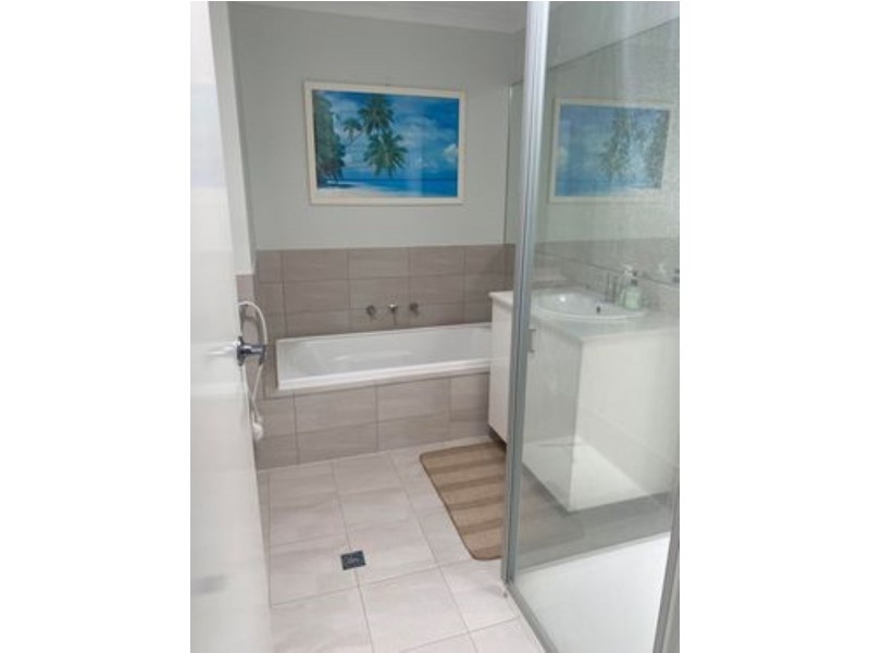 52 Strinesdale blvd, Aveley WA 6069