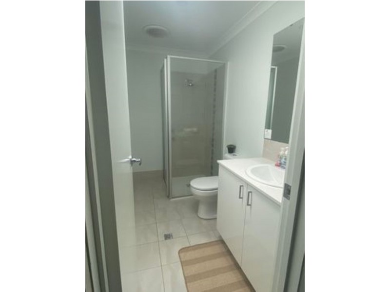 52 Strinesdale blvd, Aveley WA 6069