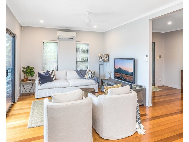 21 Wolsey Street, Sandgate QLD 4017