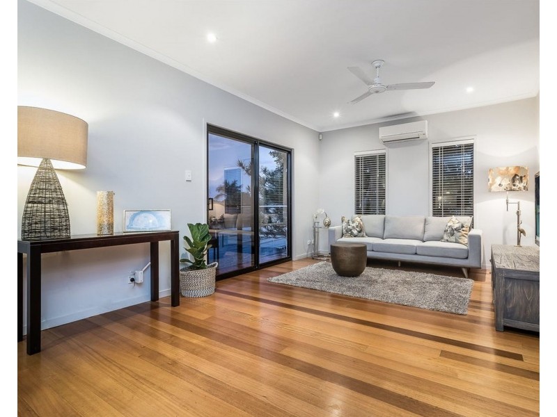 21 Wolsey Street, Sandgate QLD 4017