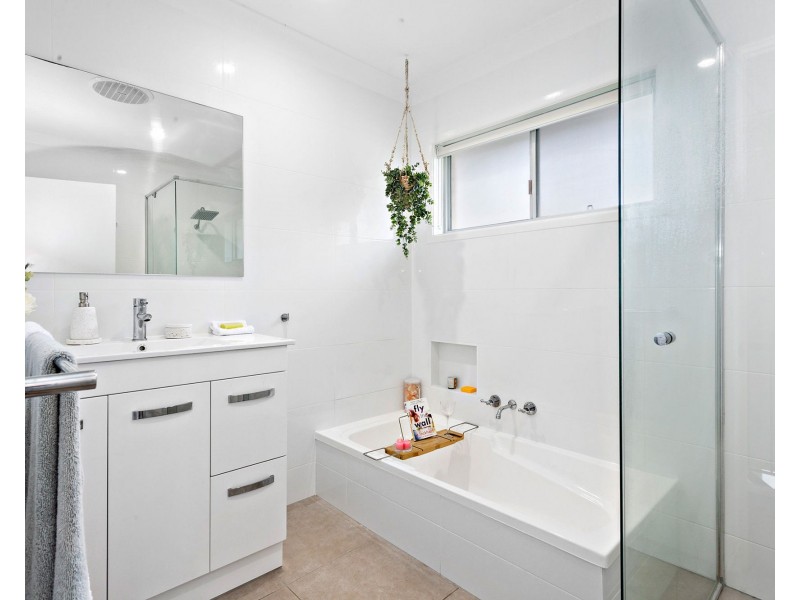 7 Allawah street, Albany Creek QLD 4035