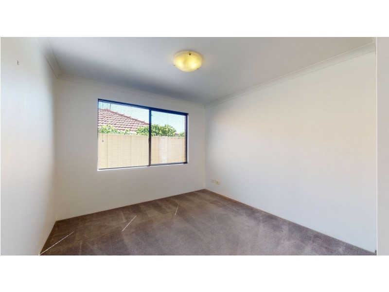 23 Selkirk Drive, Kinross WA 6028