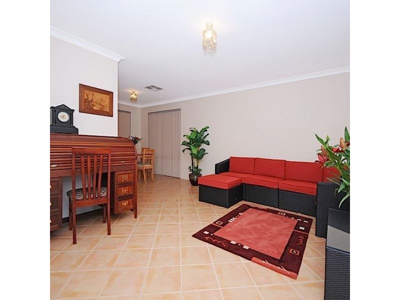 9 Du Maurier Road, North Lake WA 6163