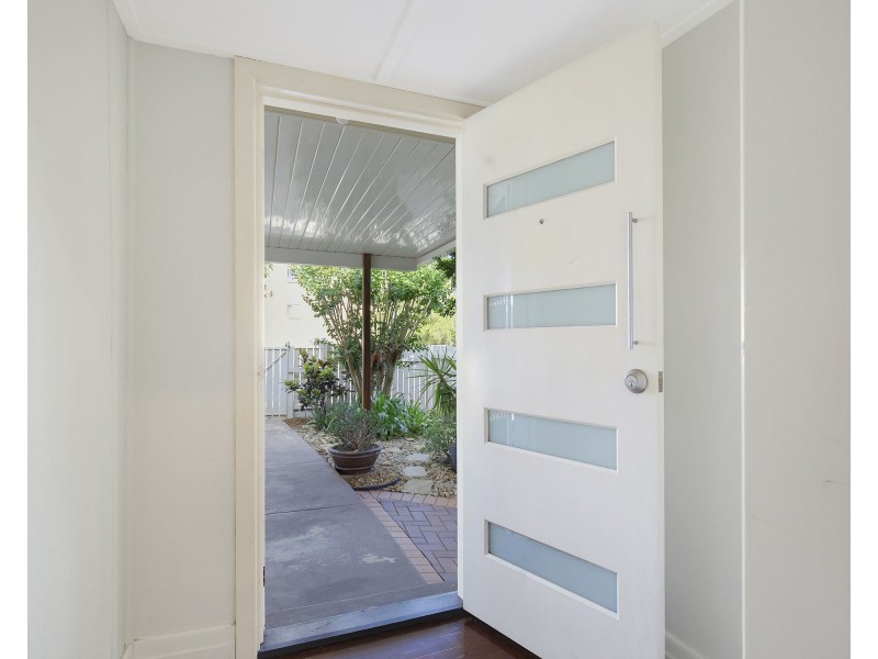 24 Everton Terrace, Everton Park QLD 4053