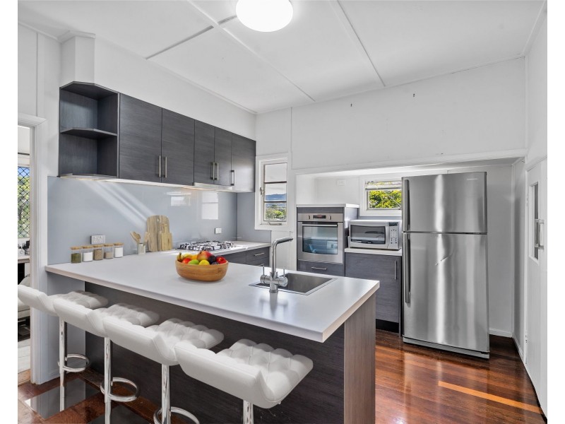 24 Everton Terrace, Everton Park QLD 4053