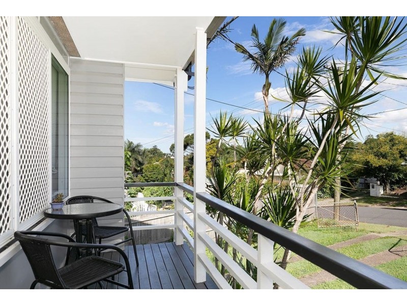 6 Rutherford Street, Stafford Heights QLD 4053