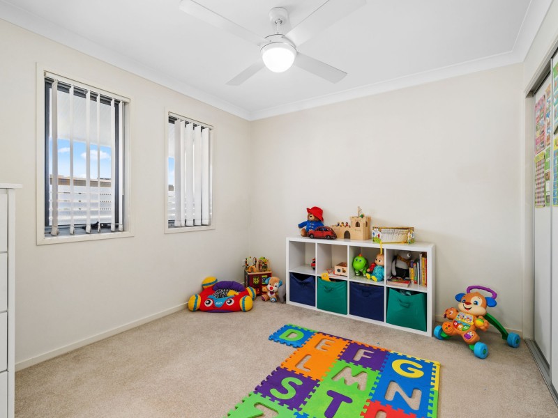 25/12 Singh St, Wynnum West QLD 4178