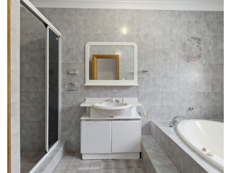 3 Harpo Place, Mcdowall QLD 4053