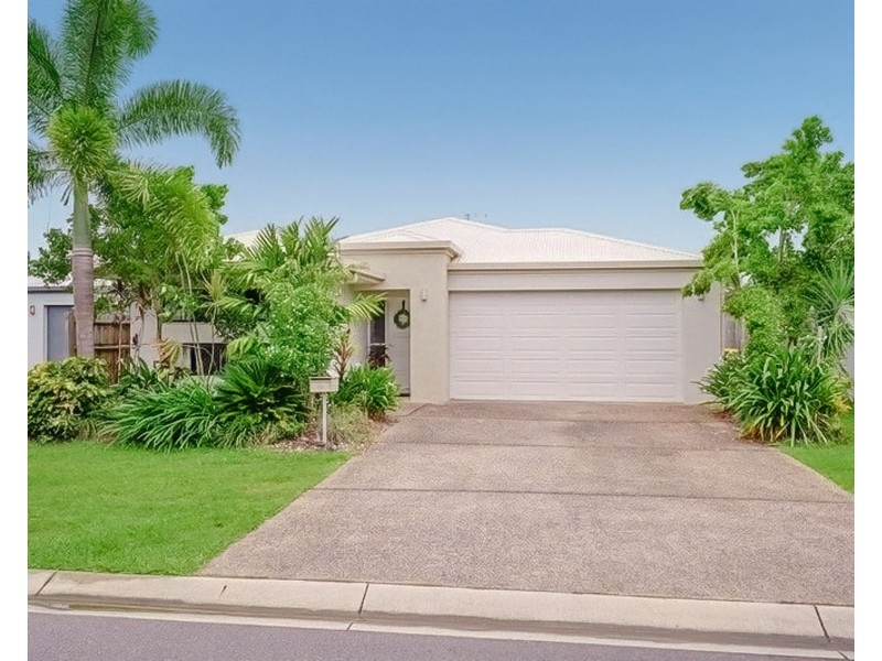 16 Arrowsmith Close, Smithfield QLD 4878