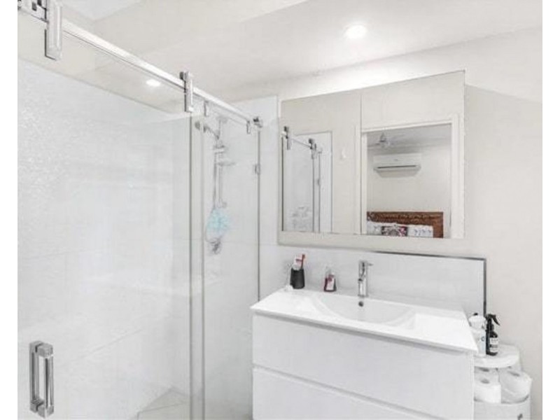 16 Arrowsmith Close, Smithfield QLD 4878