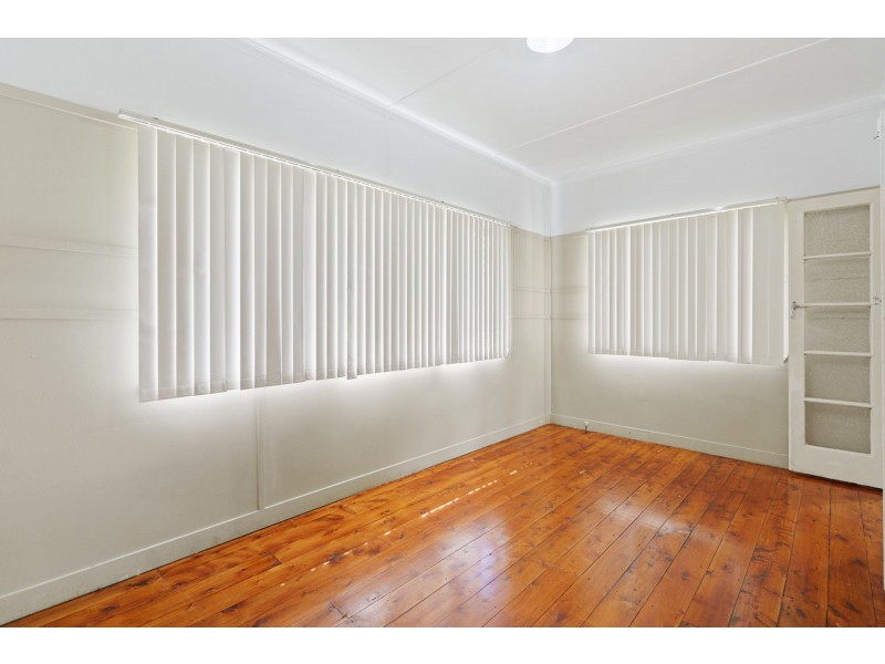 10 Northcliffe Street, Murarrie QLD 4172