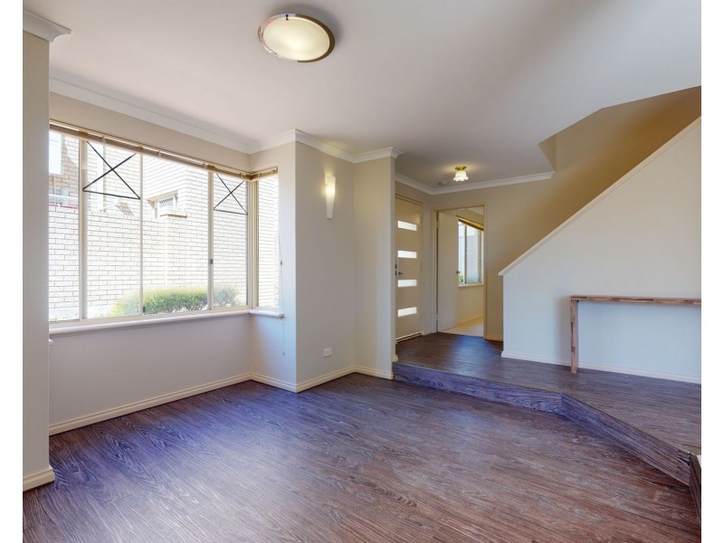 84A Southern Cross Circle, Ocean Reef WA 6027