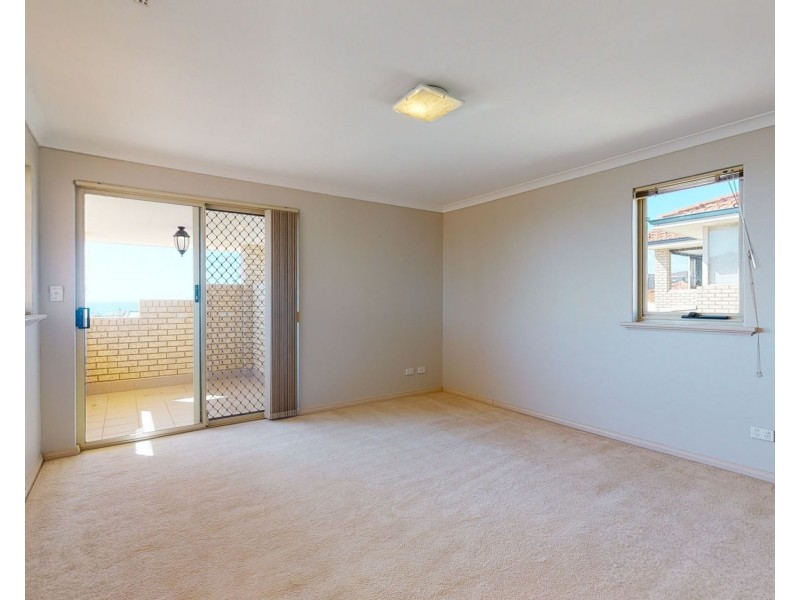 84A Southern Cross Circle, Ocean Reef WA 6027