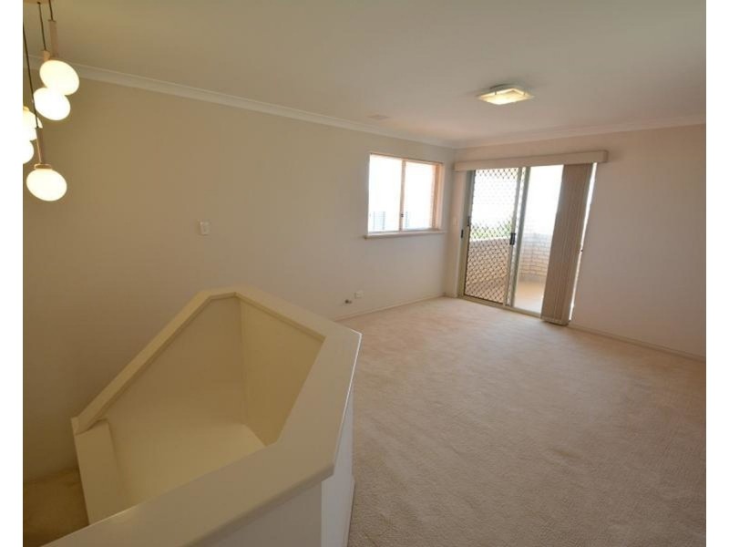 84A Southern Cross Circle, Ocean Reef WA 6027