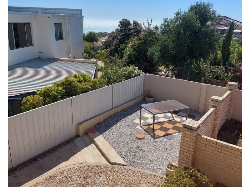 84A Southern Cross Circle, Ocean Reef WA 6027