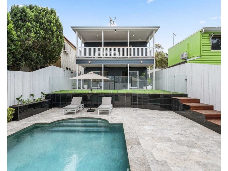 539 TINGAL RD, Wynnum QLD 4178